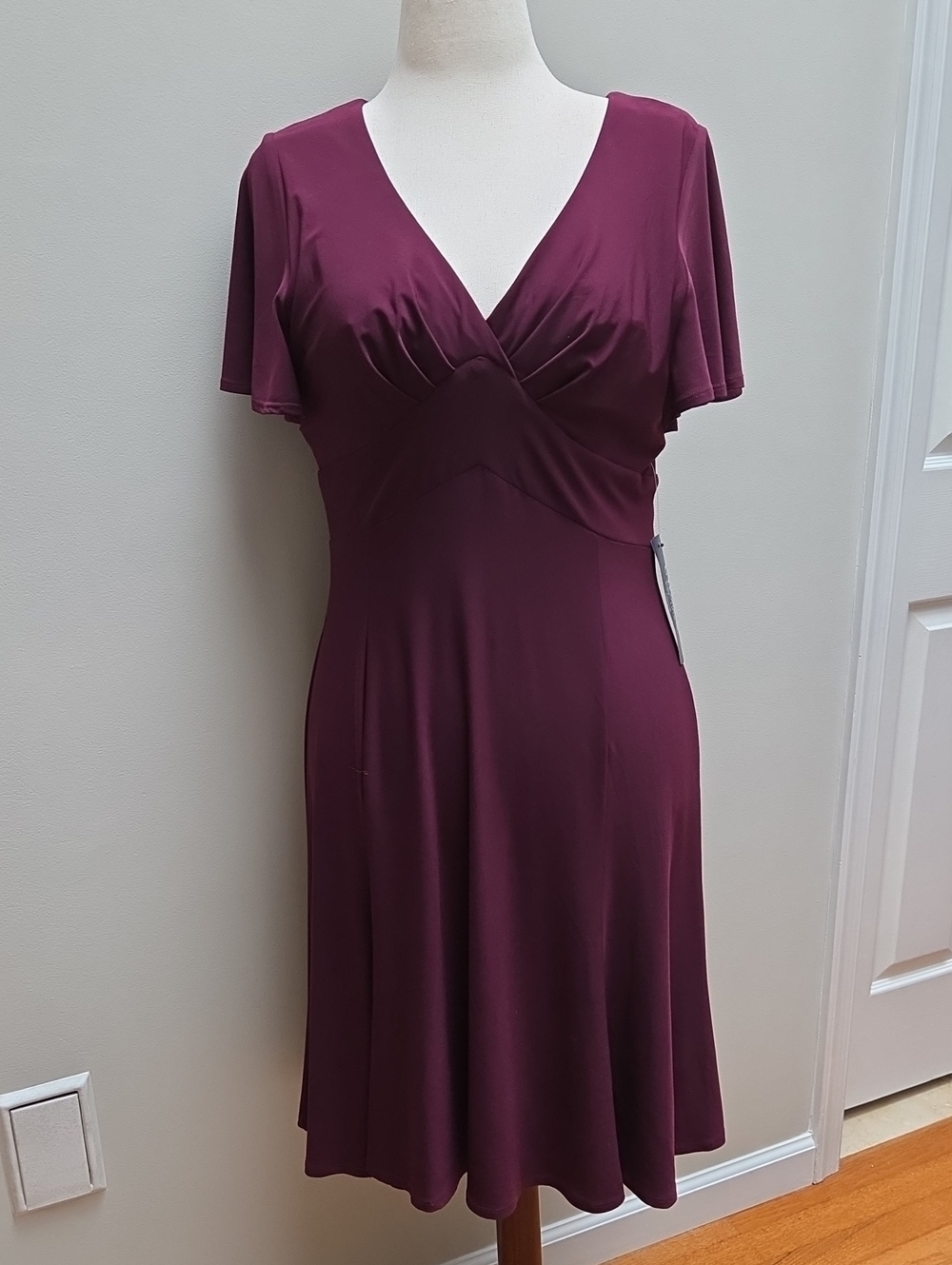 Chaps NWT Burgundy Surplice Flutter Sleeve Fit & Flare Dress L